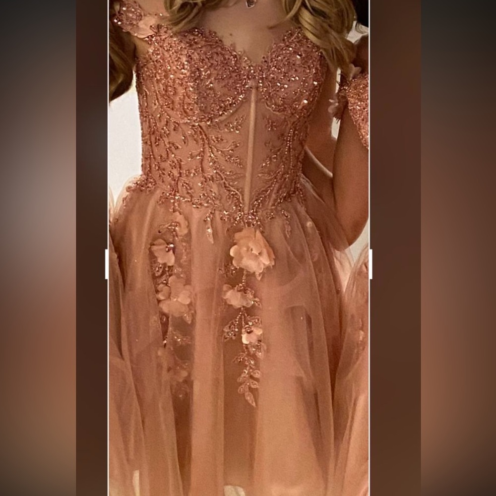 Quinceanera dress wore once. Size XS